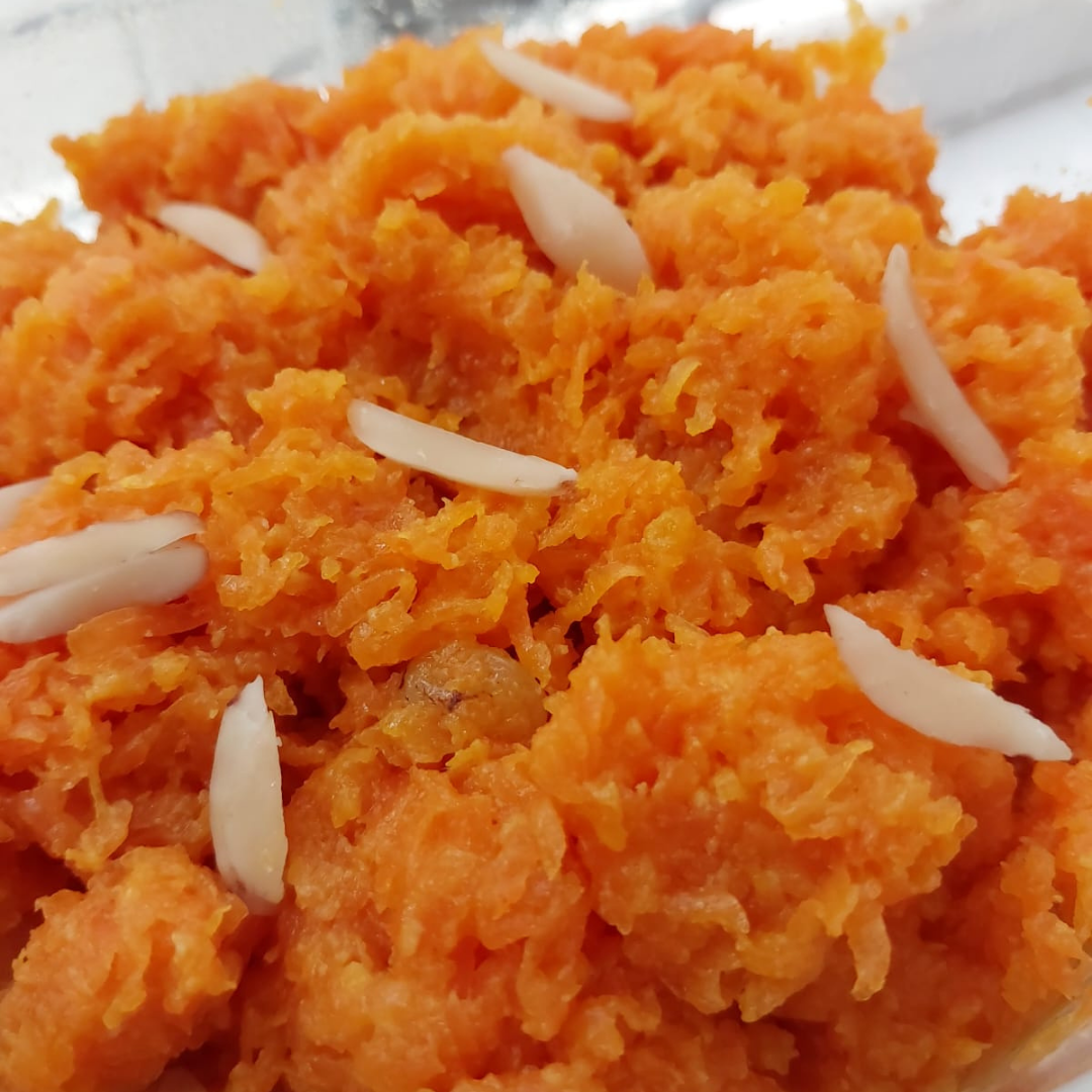 শাহী গাজরের হালুয়া (Gajorer Halua)