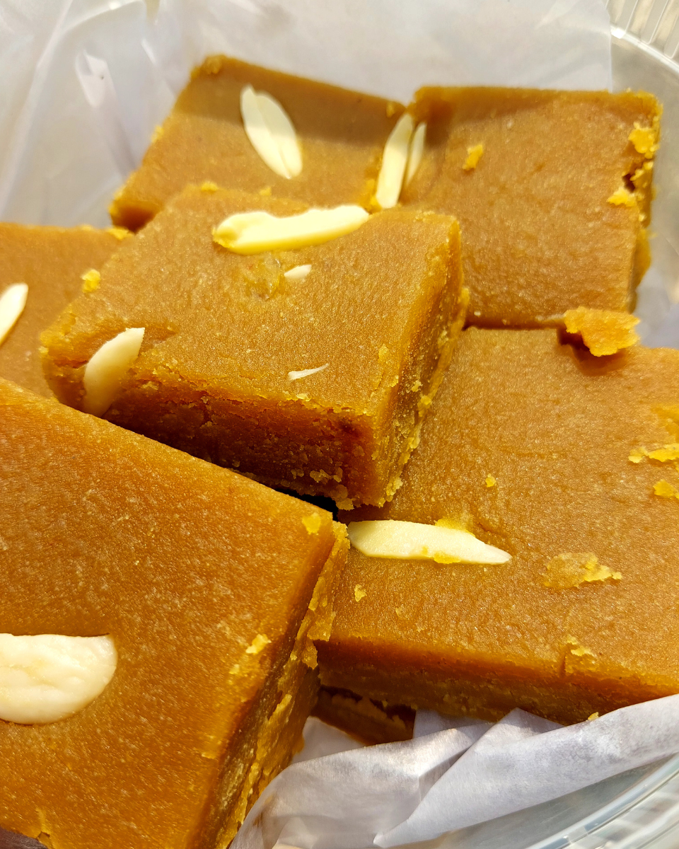 স্পেশাল বুটের বরফি (Booter Borfi)- ডেলিভারি ফ্রী!